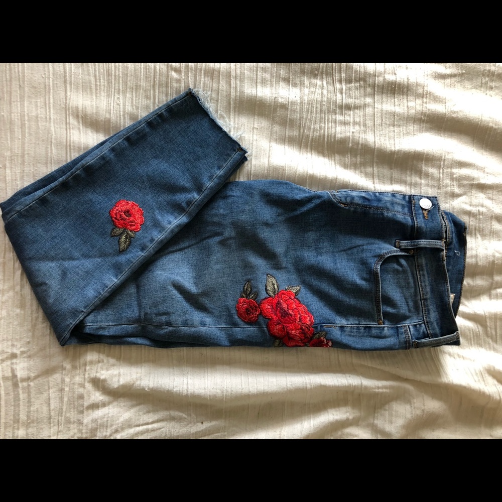 medium wash skinny jeans